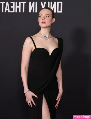 Elle Fanning [ elle-fanning ] - Does anyone want to spoil my ass? This lingerie so freaking hot! 🤤