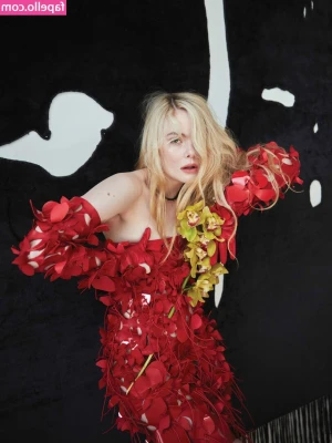 Elle Fanning [ elle-fanning ] - facial lover 🫶🏼