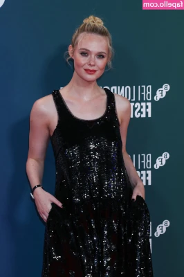 Elle Fanning [ elle-fanning ] - Yes i can do many things with these big arms, you need me to show you