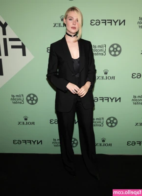 Elle Fanning [ elle-fanning ] - Велика?👅