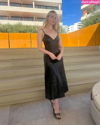 Elle Fanning [ elle-fanning ] - How you dress up in the morning will determine how your whole day