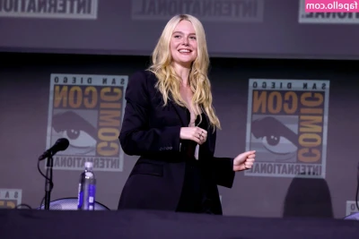 Elle Fanning [ elle-fanning ] - PARKING RIGHT HERE 😊