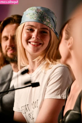 Elle Fanning [ elle-fanning ] - Imagine that lingerie on this divine body!😎