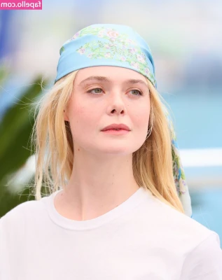 Elle Fanning [ elle-fanning ] - ARROGANT
