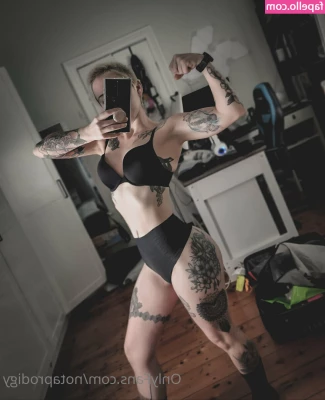 Notaprodigy - She is my friend  alice_wonderland1111    ad