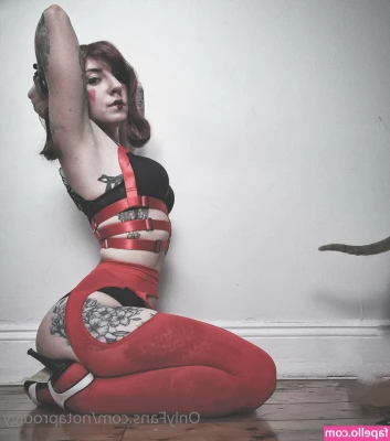 Notaprodigy - Debut photo    tattoos  toes  feet  debut  firstpost  helloonlyfans 
