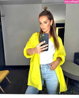 Louise Redknapp [ louise-redknapp ] - Just gained a lot more free time so don t hesitate to message me  Let