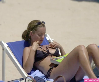 Louise Redknapp [ louise-redknapp ] - Ando muy muy caliente
