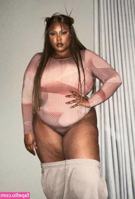 Lizzo - Am I your Goddess?😇