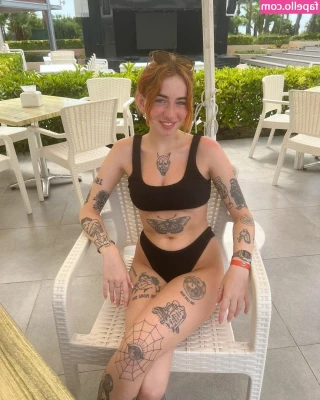 Morgan Beckers [ morgan-beckers ] - We all have a bit of naughtiness inside that we just have to let loose