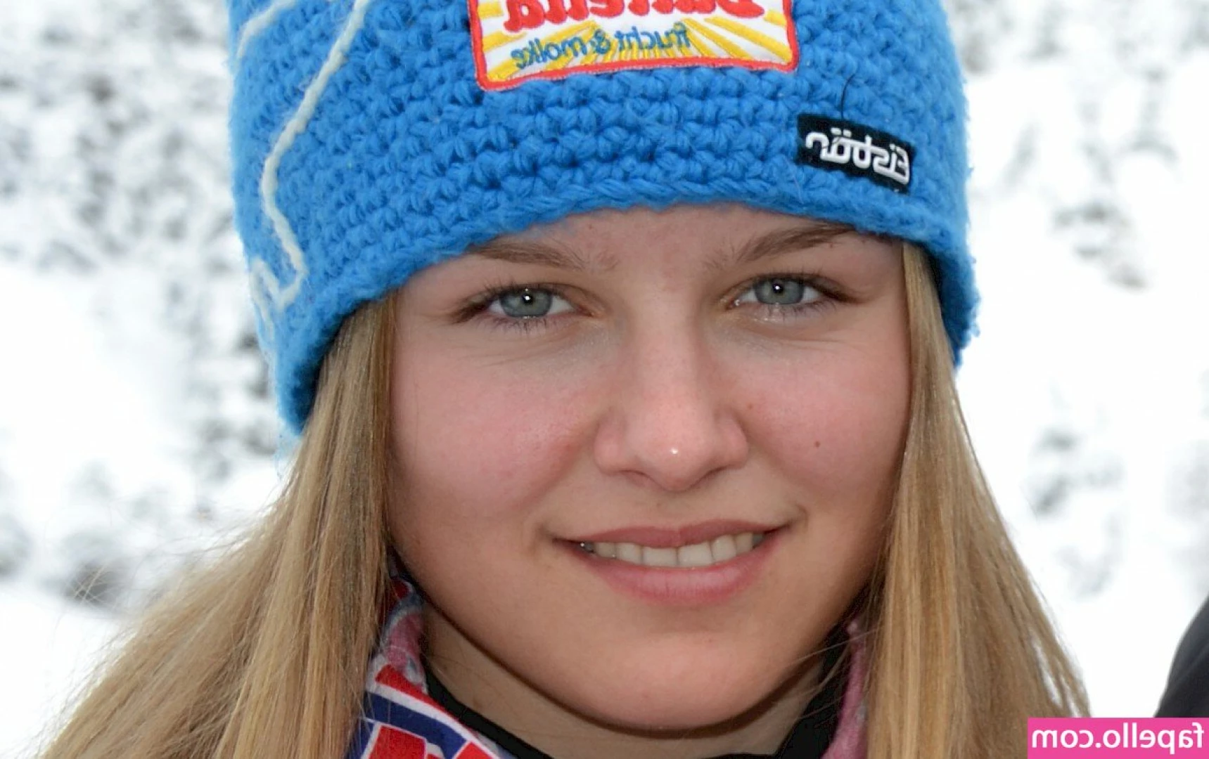 Biathlete Girl [ biathlete-girl ] - Remember if you like all my stuffs and interact I ll send gifts