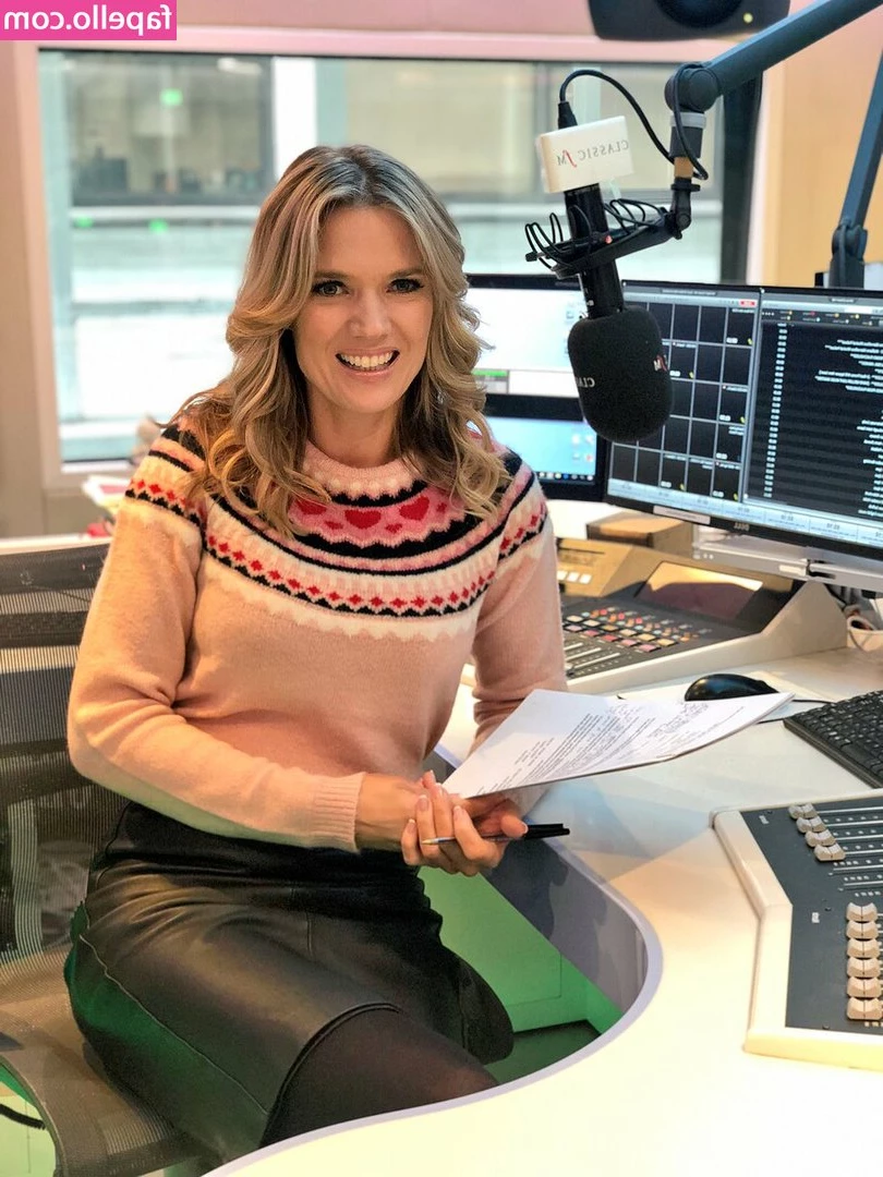Charlotte Hawkins [ charlotte-hawkins ] - Made a mess  someone clean it up