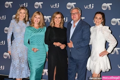 Charlotte Hawkins [ charlotte-hawkins ] - I love when I’m missed 🥰