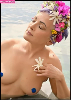 Jane Wiedlin [ jane-wiedlin ] - MASTURBATING AT MY WORK DESK     5 10 MINUTES