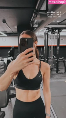 Sanna Marin [ sanna-marin ] - Take off my socks    amp  shoes   for me please   aftermath of my gym