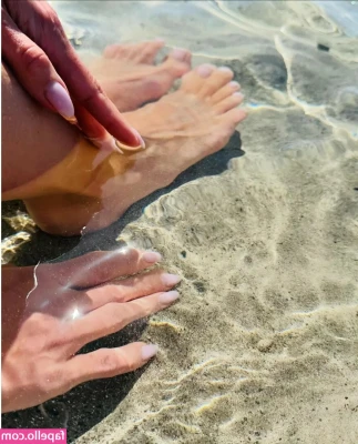 Sanna Marin [ sanna-marin ] - Nudes before sleep 💦💦😋🥵