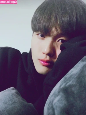 yang_sub [ yang-sub ] - Unfiltered compared to the insta pics I posted this morning 🥰 do