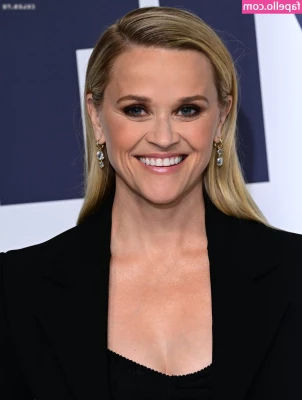 Reese Witherspoon [ reese-witherspoon ] - I have to much New Year pics...