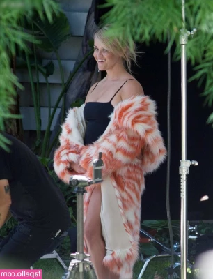 Reese Witherspoon [ reese-witherspoon ] - Your little pindick wouldn’t face a chance against my thick and