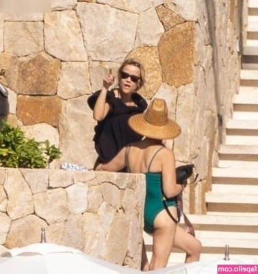 Reese Witherspoon [ reese-witherspoon ] - Hi