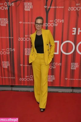 Jeri Ryan [ jeri-ryan ] - Can I be your girlfriend please? You can cuddle with me or fuck me