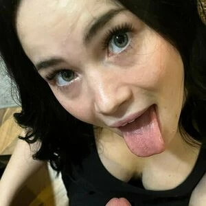 wedgieanonclips