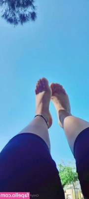 almari24 - I want to be YOUR dream succubus so tell me something you like    any