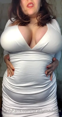 maddiimayakink - my bb ( @kc90001 ) loves playing with my buried lil clit