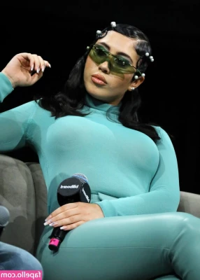 Kali Uchis [ kali-uchis ] - Bts for brazzers, horny Jill