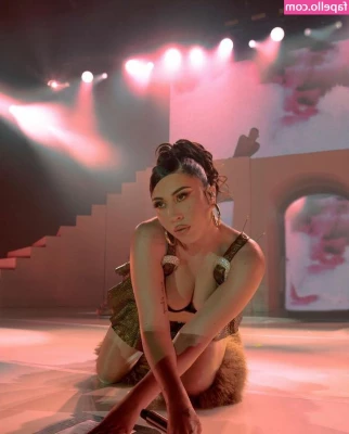 Kali Uchis [ kali-uchis ] - thong on 🐾🖤