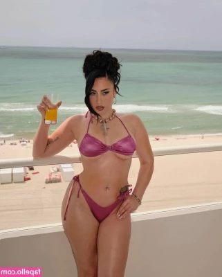 Kali Uchis [ kali-uchis ] - Heading home tomorrow after a wonderful trip, as soon as I’ve slept