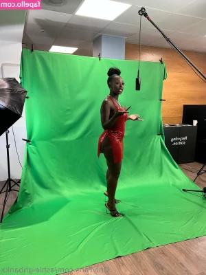 ashleighbankx - Got something fun hitting inboxes soon   let s just say if you wanna