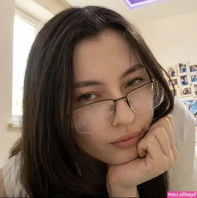 Camwhore Gina [ camwhore-gina ] - So turns out the PPV message was only the 30 second clip not the full