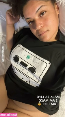 thickasskinkyunicorn - Heyy