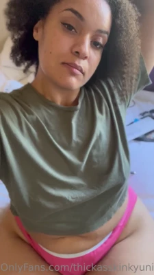 thickasskinkyunicorn - Hips