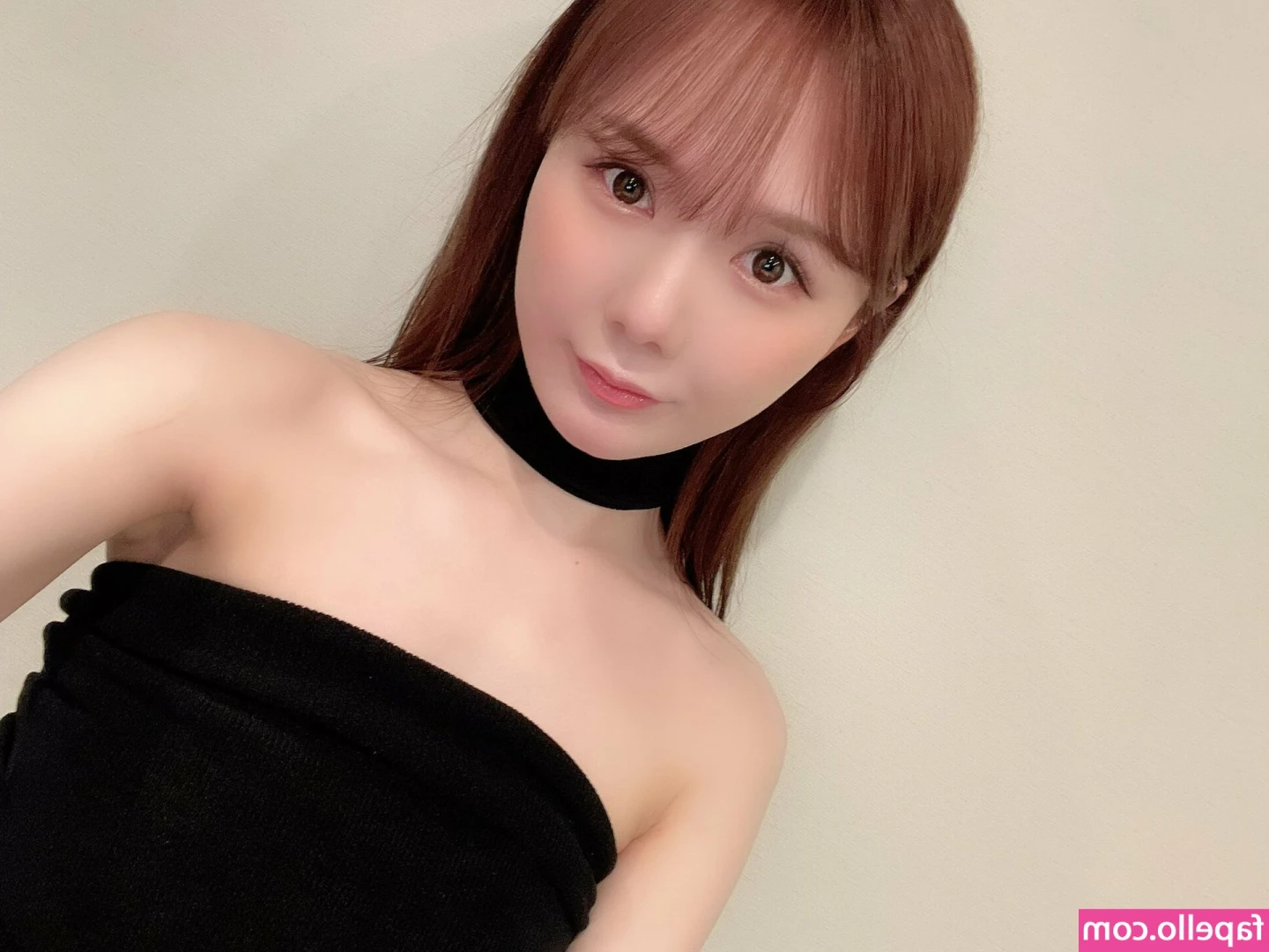 Miru Sakamichi [ miru-sakamichi ] - Showing off some new lingerie. How do you like this style?