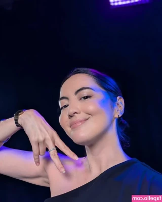 Jane Douglas [ jane-douglas ] - Lina loves long slow fuck sessions🤯😈DM her now for