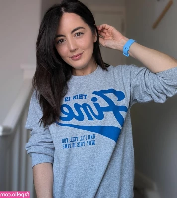 Jane Douglas [ jane-douglas ] - Mmm Hennything goes baby 😋😚