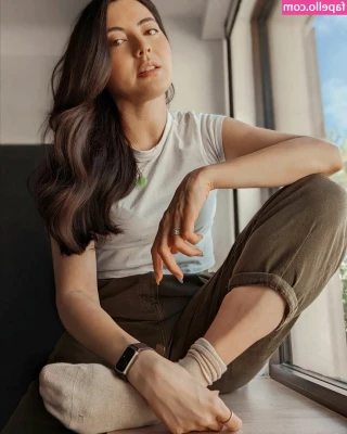 Jane Douglas [ jane-douglas ] - wanna help me out of these clothes? 🥰🍋🌿