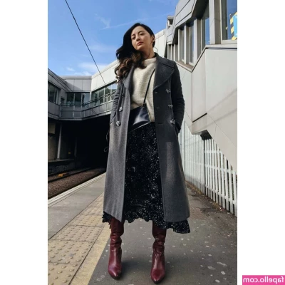 Jane Douglas [ jane-douglas ] - 👣 𝐆𝐢𝐚𝐧𝐭𝐞𝐬𝐬 & 𝐅𝐞𝐞𝐭