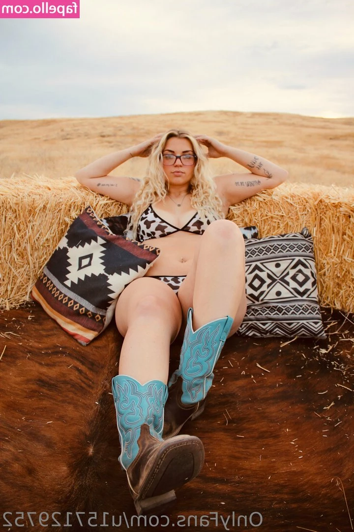 Ashleigh King [ ashleigh-king ] - New set coming soon!!!