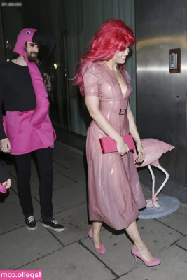 Daisy Lowe [ daisy-lowe ] - are u ready for me? 😍