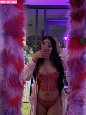 Anycia - Rate my outfit 1-10...💕