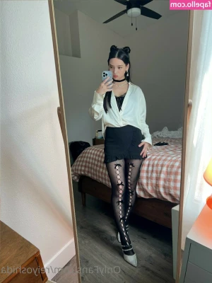 Rei Yoshida [ rei-yoshida ] - Good morning loves. Hope my hard cock makes your day!
