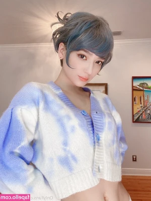 Rei Yoshida [ rei-yoshida ] - What to do today ? I know be home naked 😝