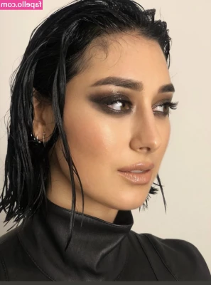 Elif - Gotta watch for tan lines