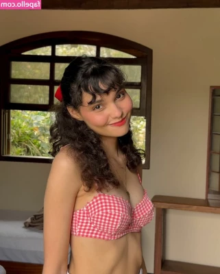 Isabelle Moreiraxsbel [ isabelle-moreiraxsbel ] - All squeaky clean and soapy titties
