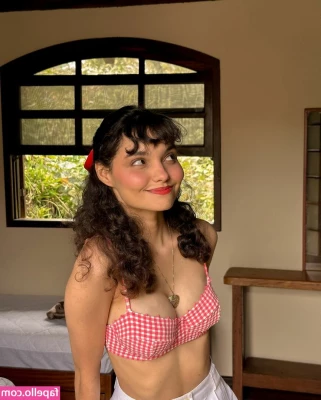 Isabelle Moreiraxsbel [ isabelle-moreiraxsbel ] - my breasts are so juicy and natural here let s see it baby