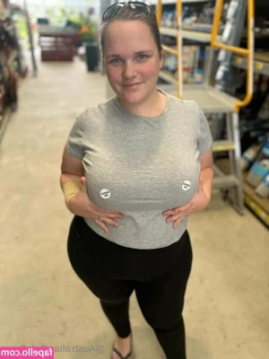 australianonlyfans - Your favorite school girl 🥵📏📏