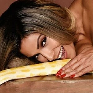 Verônica Araújo
